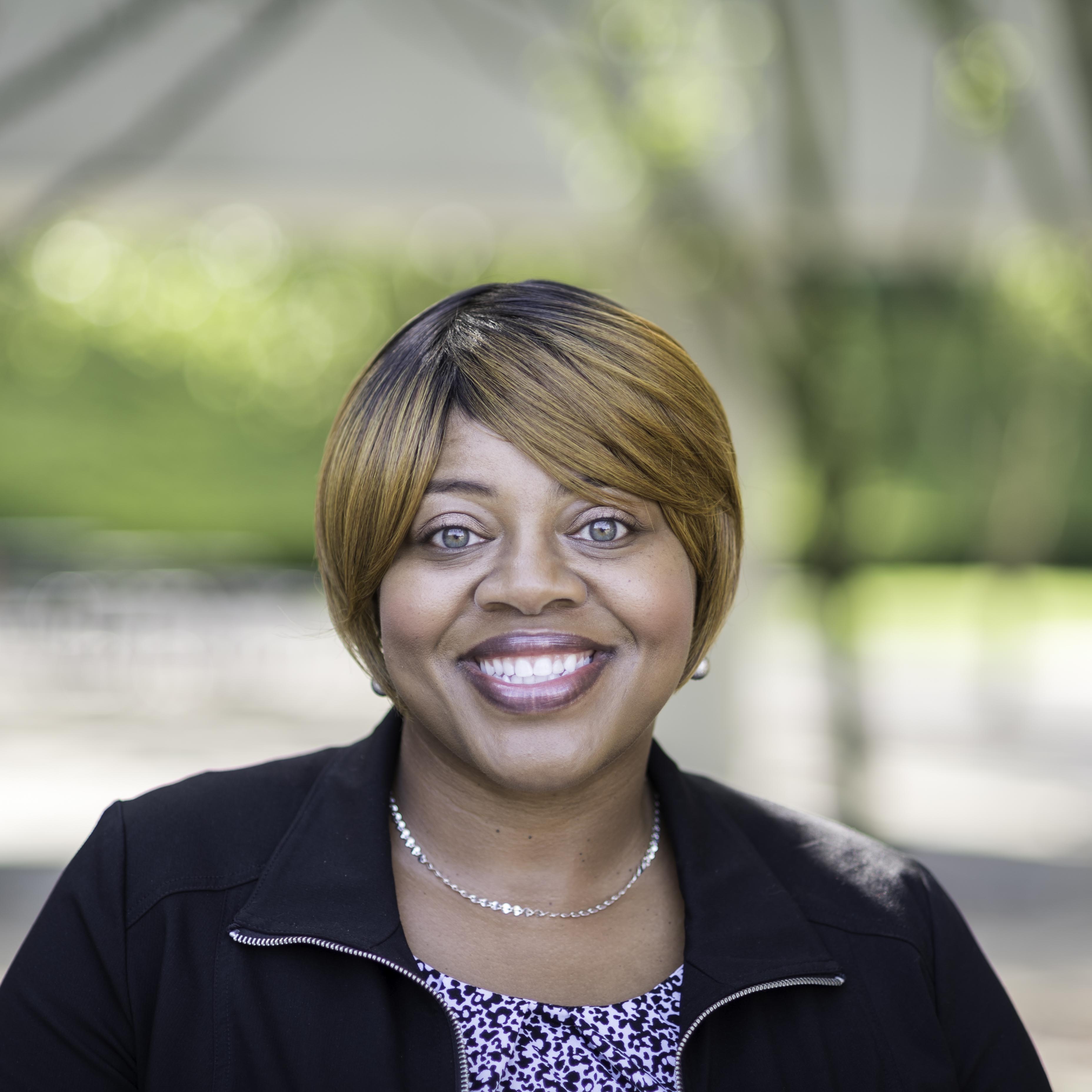Dawn Bruner Headshot