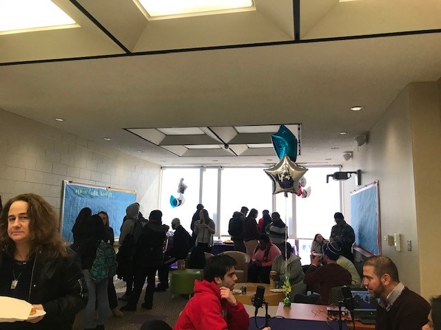 students working on the computer